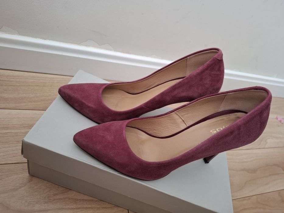 Śliczne buciki Wojas 38 jak nowe