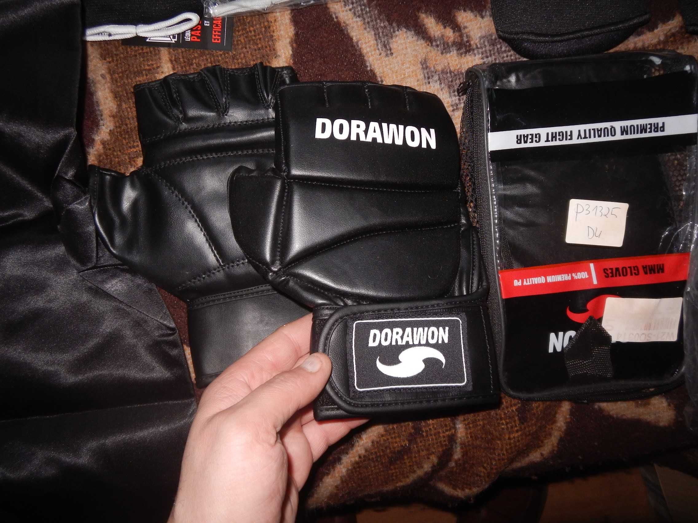 Wyprzedaż-.zestaw do walk dla chłopaka (wysokiego)MMA /boks inne