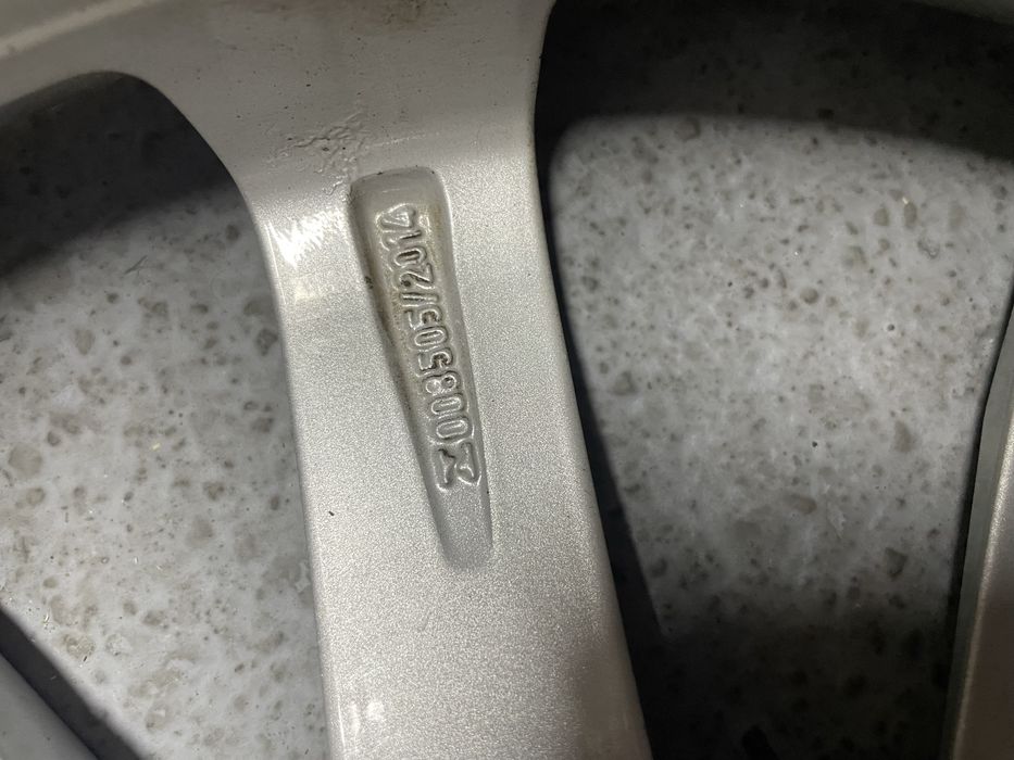4x felga aluminiowa vw 5x112 17” 7J et49 golf