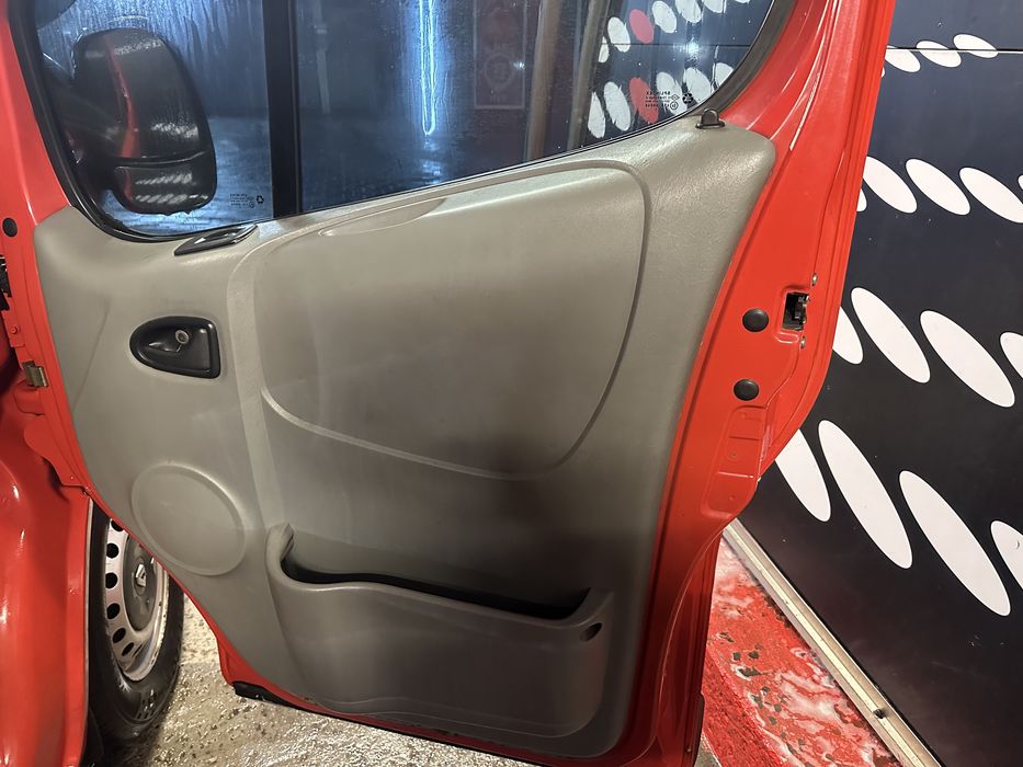 Продам рено трафік 1.9 TDi 100