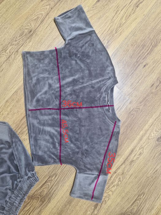 Жіноча піжама НОВА s розміру шоколадний колір