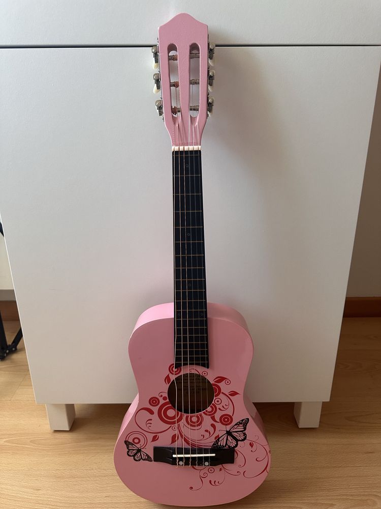 Viola / Guitarra criaça menina