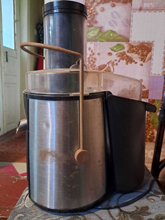 Соковижималка. Б.у.