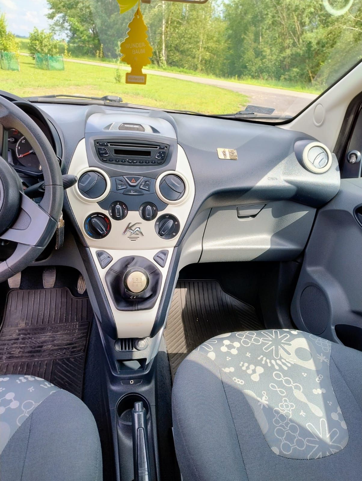 Ford KA, nie fiesta , focus