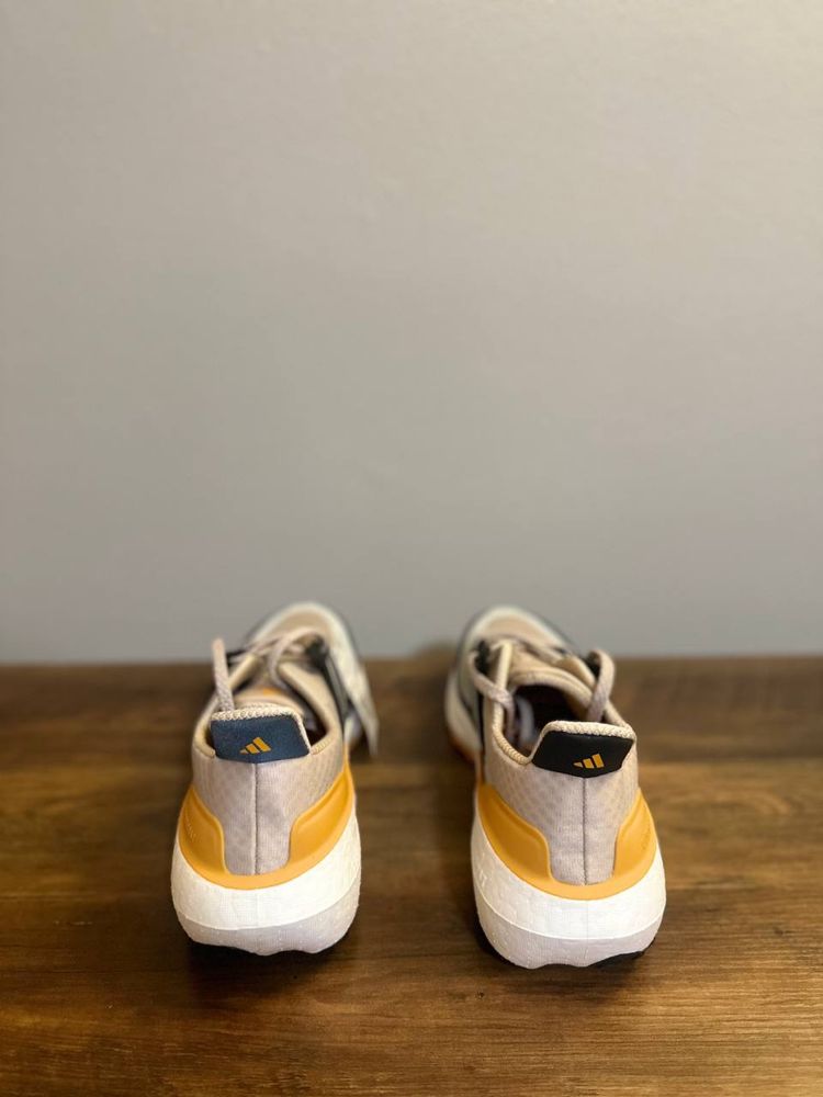 Adidas Ultraboost Light C.RDY