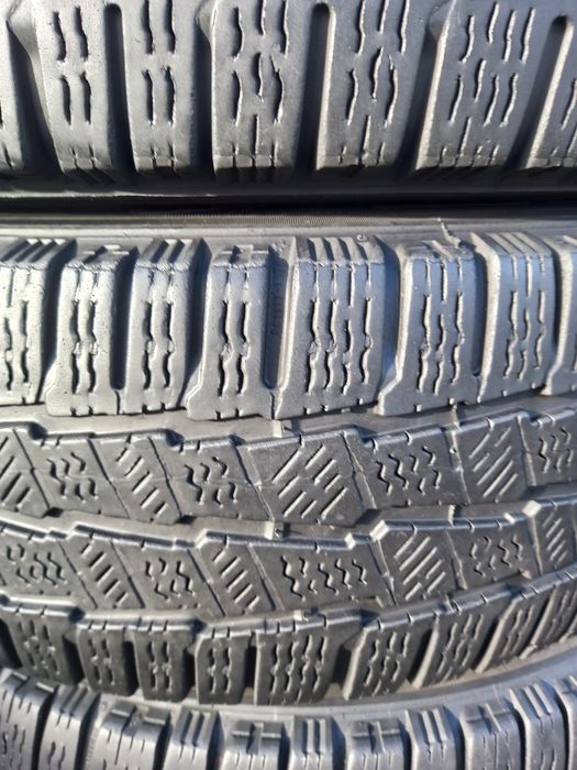 Opony używane 215/65/16c michelin 2x6 mm 2023