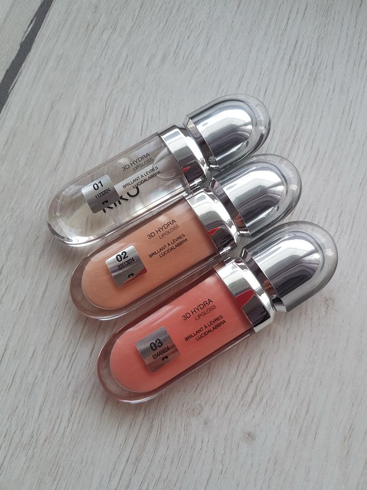 Блиск Kiko milano 3 d hydra lipgloss 01 03 05 17 20 27 33 41 47 49