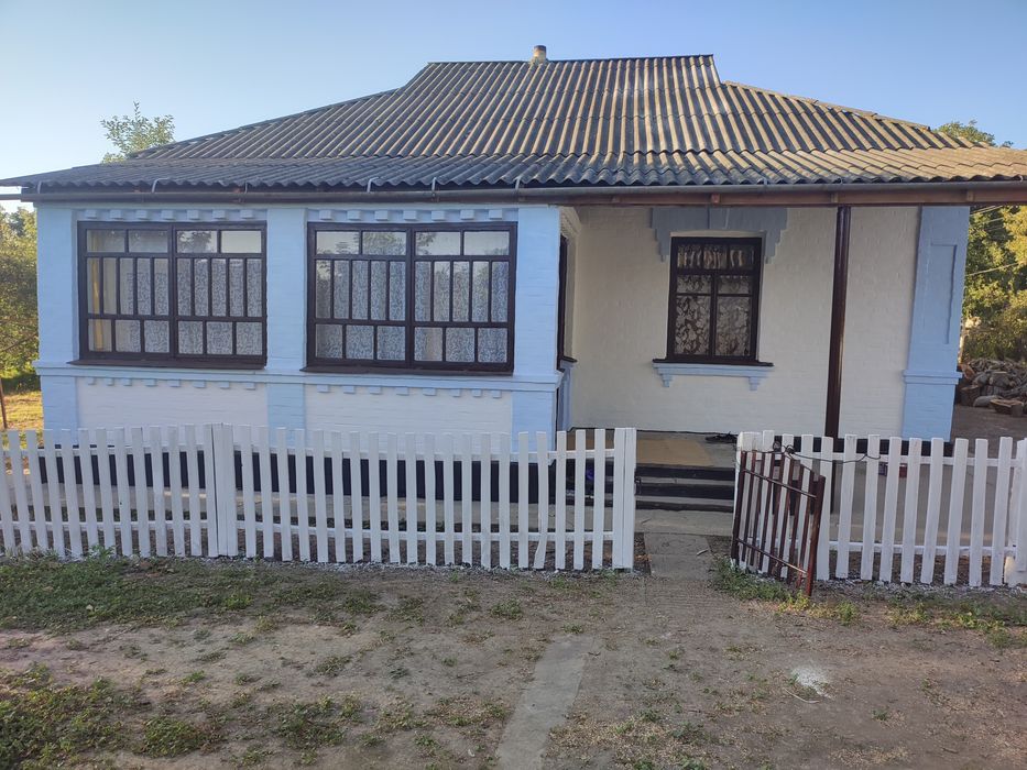 Продам будинок з городом.