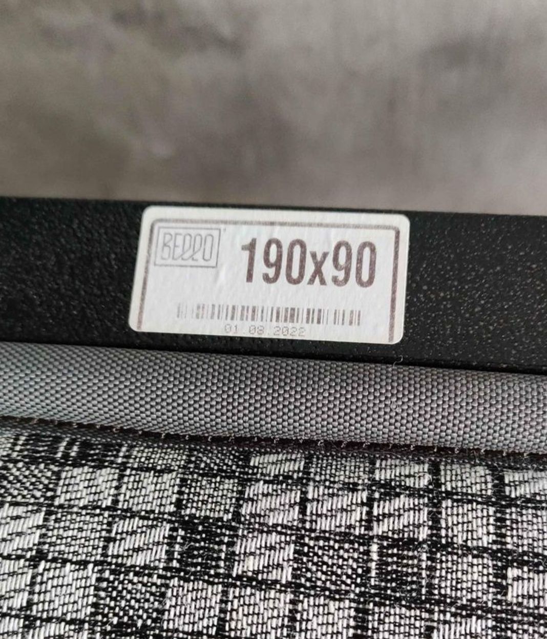 Vendo estrado 190X90.


Zona de entrega Paredes