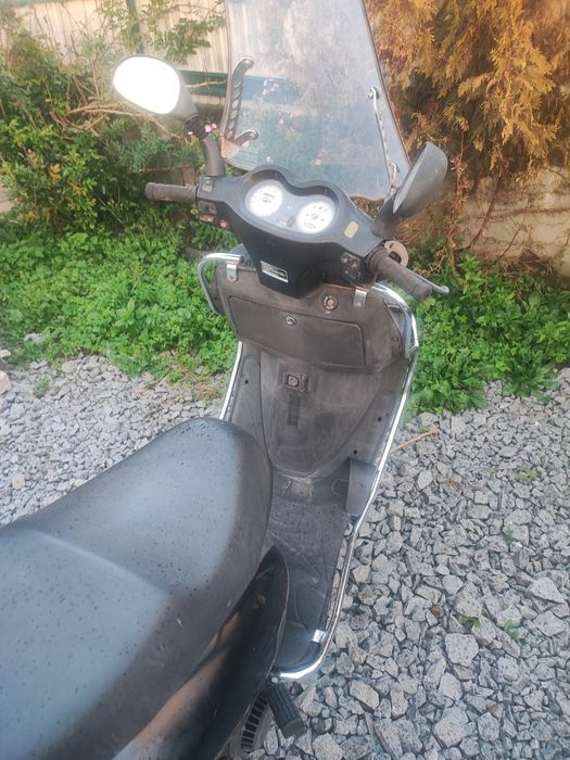 Корейський мопед в гарному стані 125 куб.см