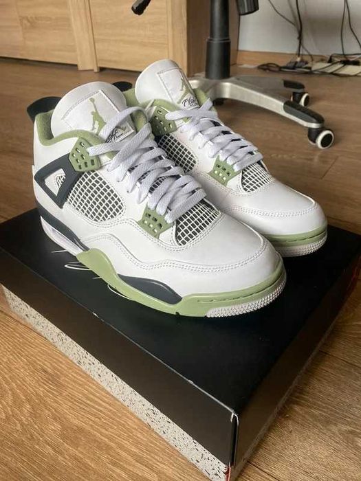 "Buty biegania "Nike_Air_Jordan_4_Retro_White_Seafoam_Roz.42