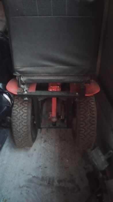 Саморобний тракторец