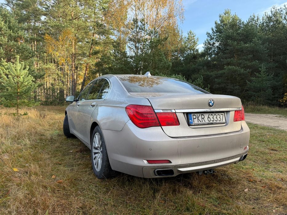 BMW F01 seria 7 730d super stan 3.0d