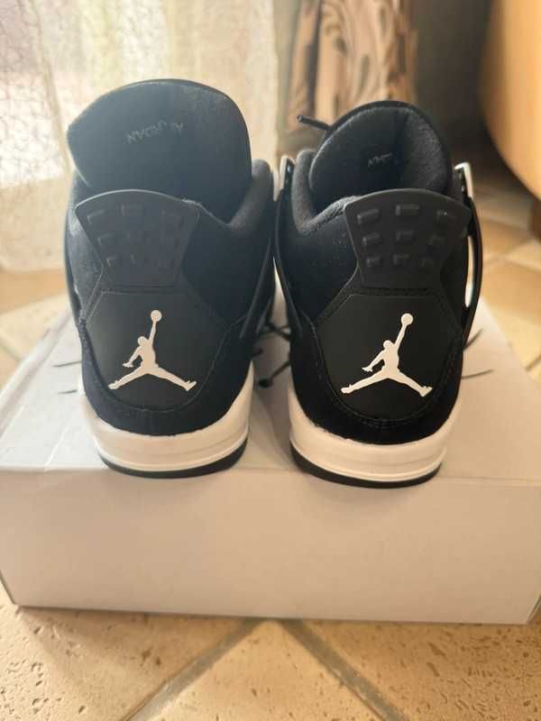 Jordan 4 Retro White Thunder EU.37.5