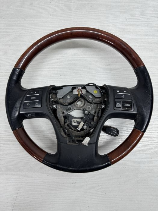 Руль Lexus RX дерево