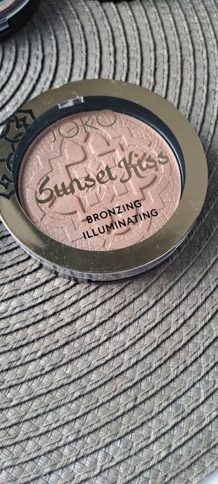 Bronzer firmy joko nowy