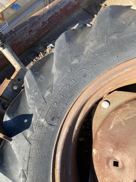 Felga 28 cali od massey ferguson 30