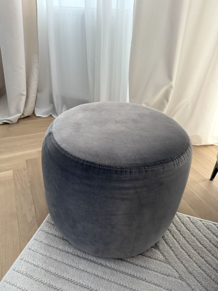 Ekskluzywny puf z kolekcji Stockholm