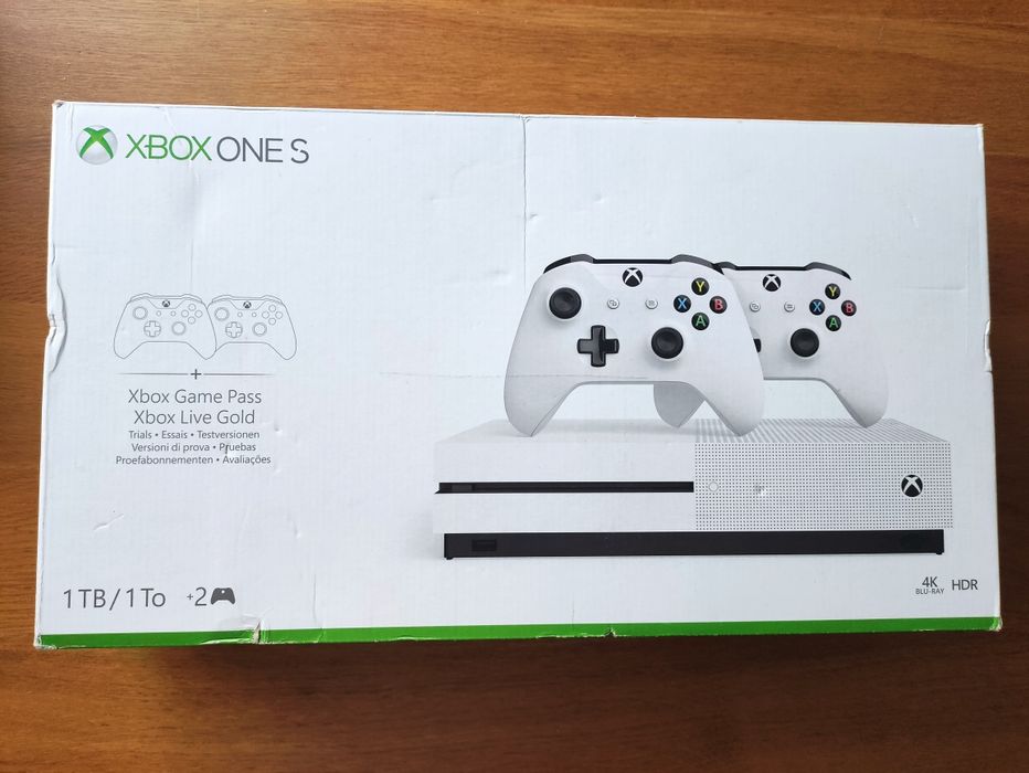 Xbox One S 1Tb a funcionar