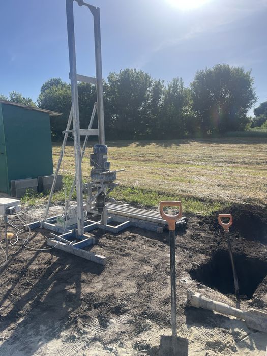 Буріння скважин. Встановлення обладнання. Луцьк, Волинська область.