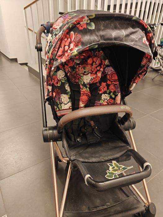 Cybex Platinium Mios 2 Dark Blossom Wózek Spacerowy