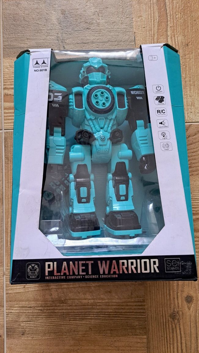 Robot Hipo Planet Warrior, strzelający