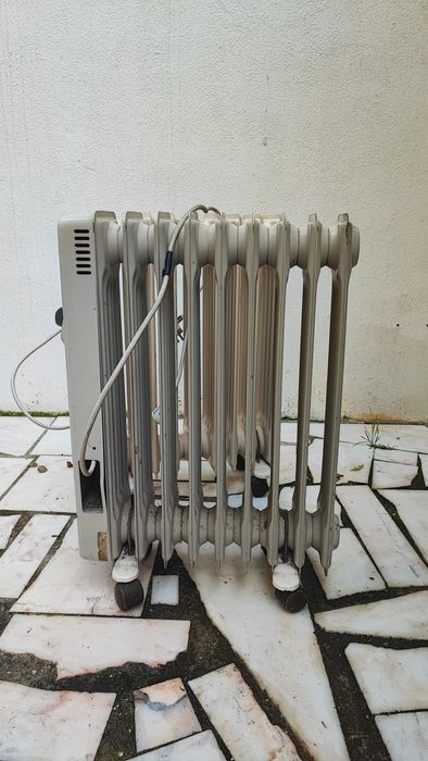 Radiador/aquecedor a óleo