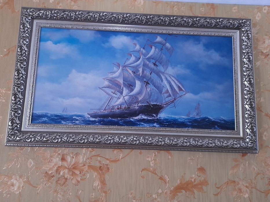 Картина на стену