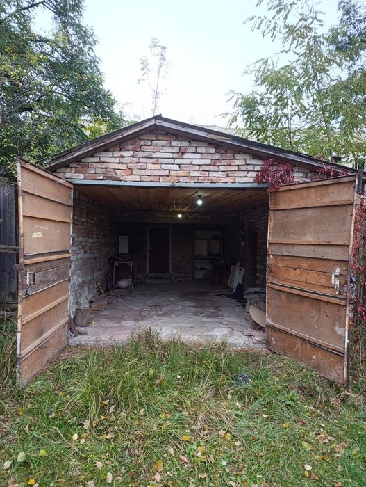 Продам гараж Нові Білокоровичі