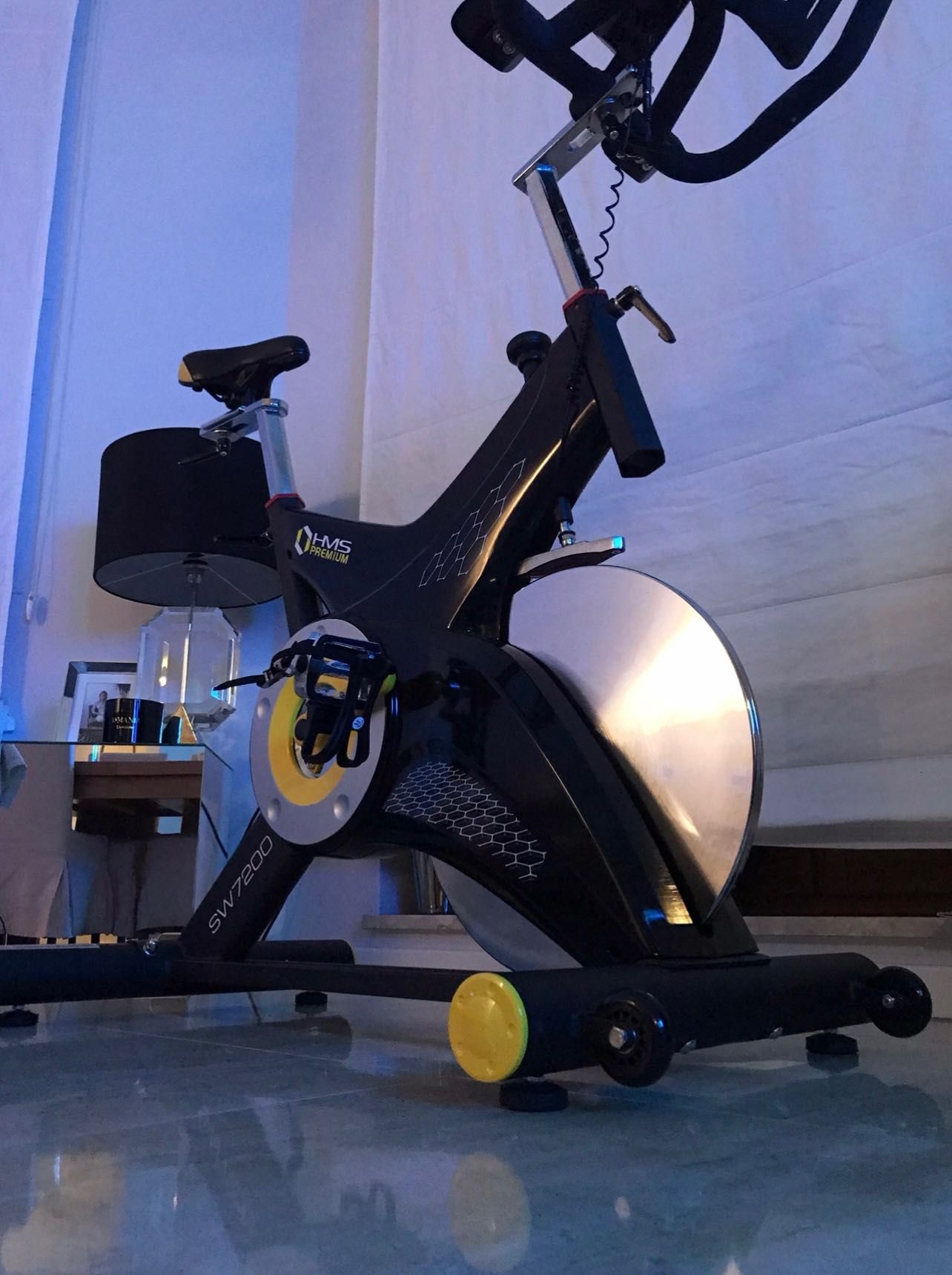 Rower Stacjonarny spiningowy SW7200 HMS premium