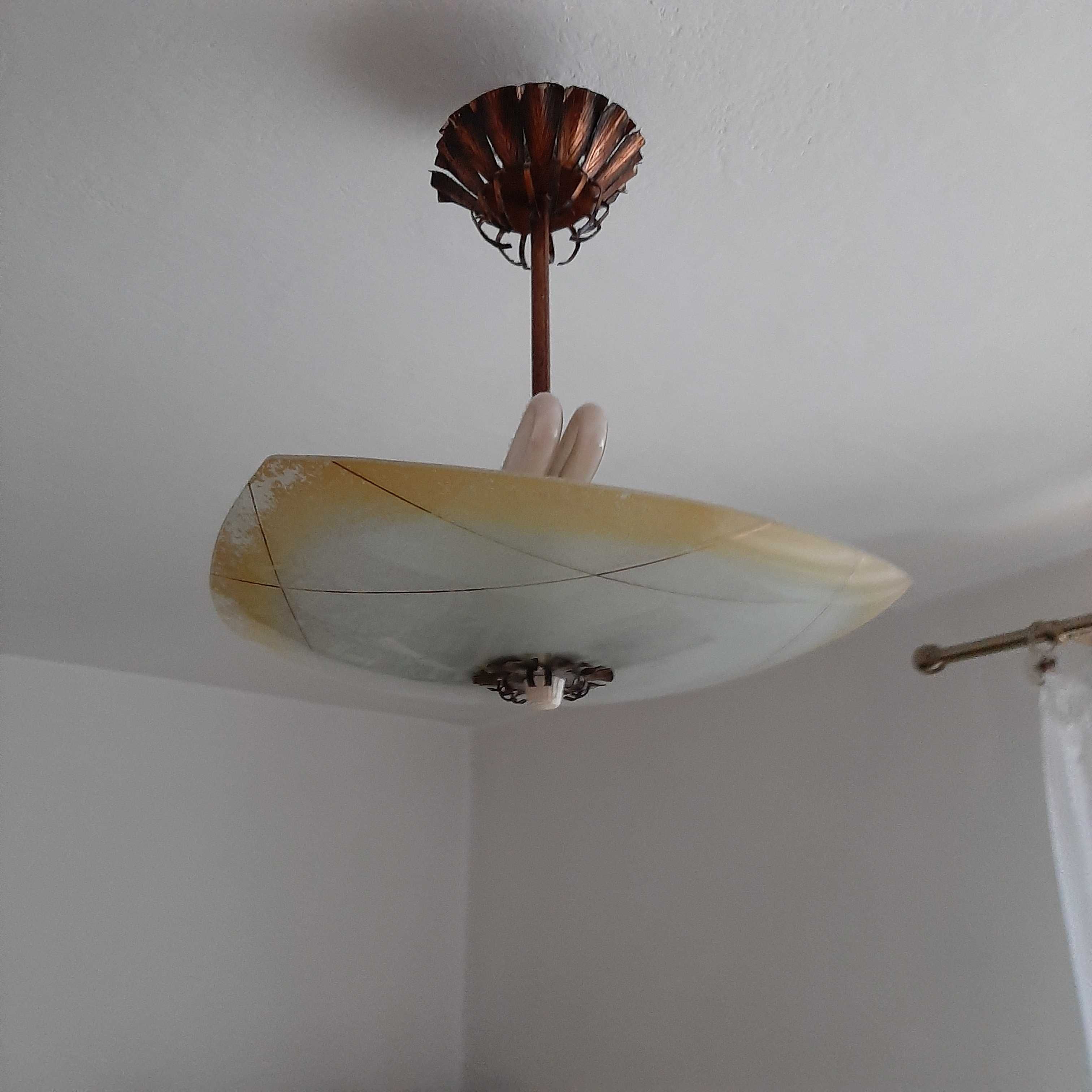 Lampy/żyrandole z PRL-u