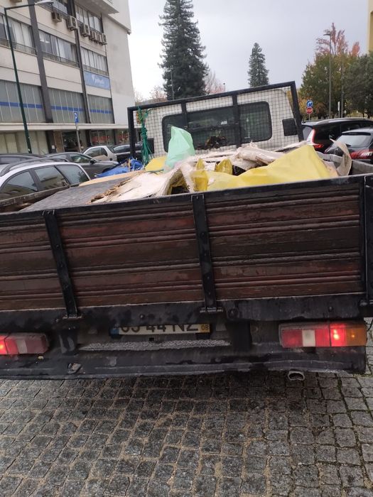 Fazemos todo o tipo de limpeza de entulho