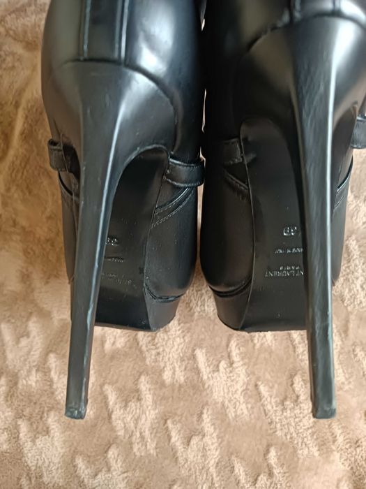 Елегантні шкіряні ботильйони Saint Laurent Paris, 39 розмір