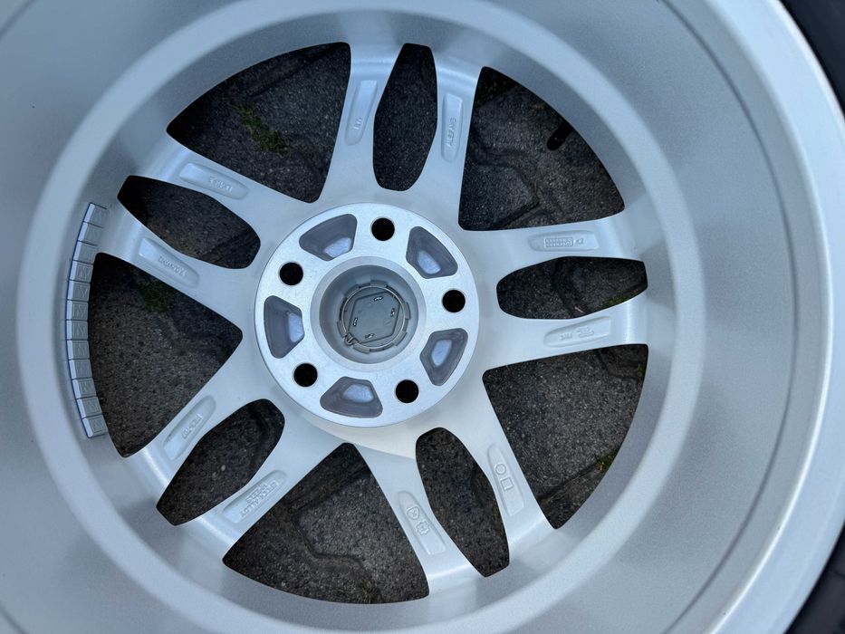 4x Nowe Koła Zimowe 17cali RENAULT ESPACE V (235/65r17 FULDA WINTER)