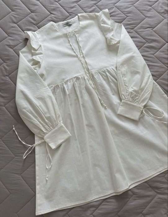 Жіноча біла сукня. Льон. С-М. НОВЕ