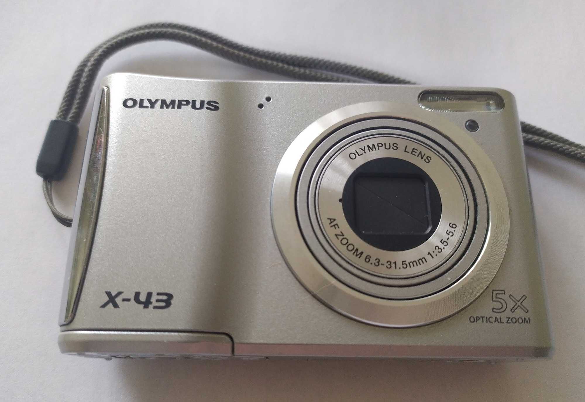 Фотоаппарат Olympus X-43, с дефектом экрана