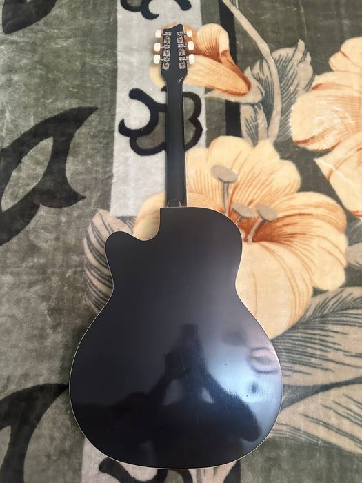 Акустична гітара Trembita (виріз, зеленого кольору)