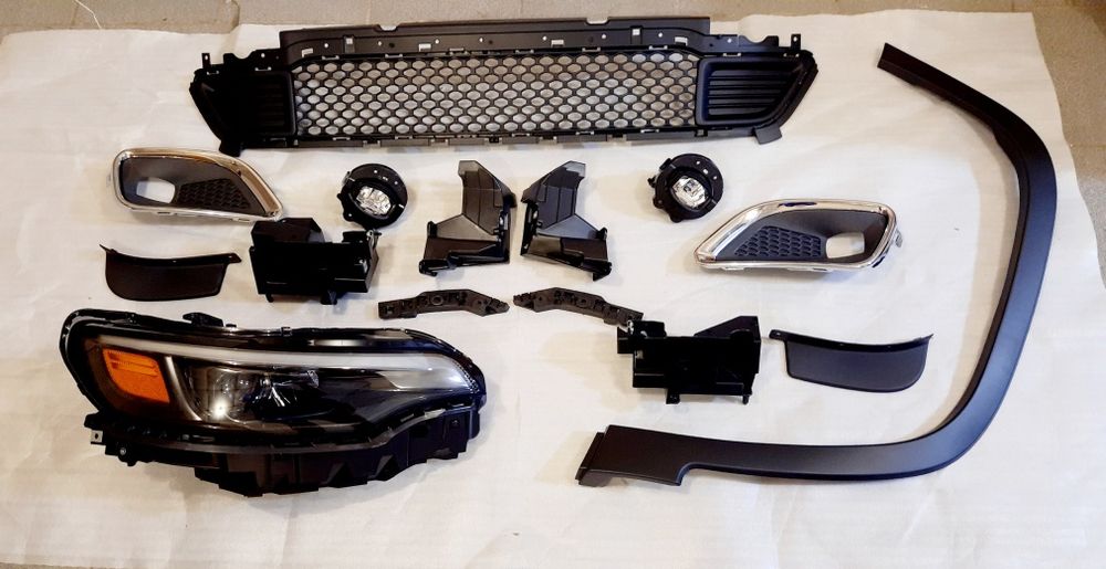 Підкрилок войлок Jeep Cherokee 68287923AC Джип Черокі 19+