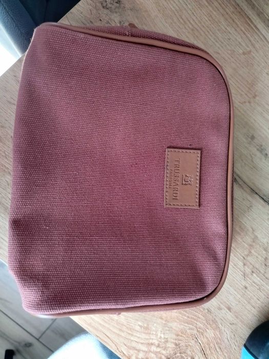 Męska kosmetyczka trussardi