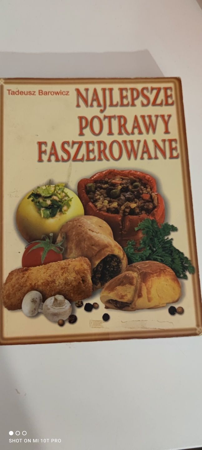 Książka kulinarna ,,Najlepsze potrawy faszerowane'' kuchnia