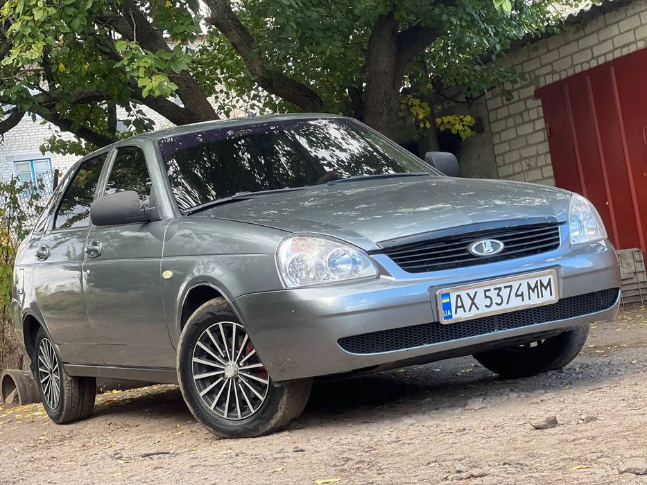 Пріора 2172 хетчбек гарний стан