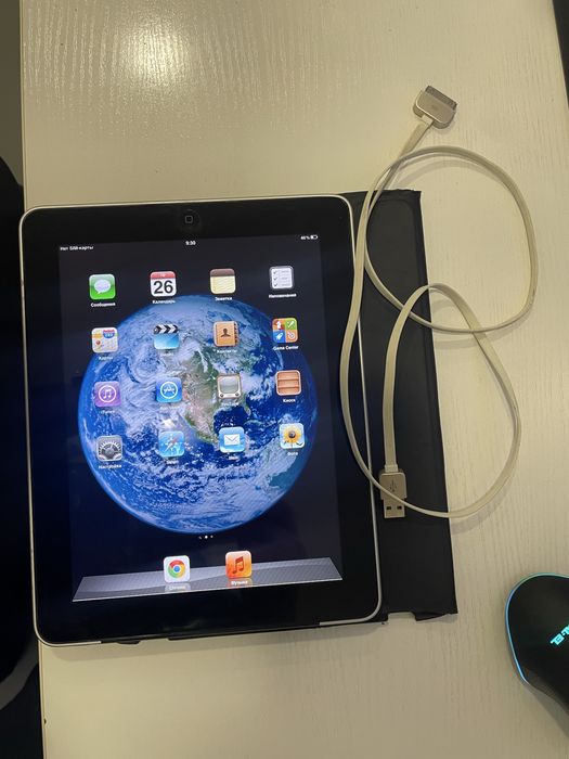 Apple iPad 1 32 gb планшет