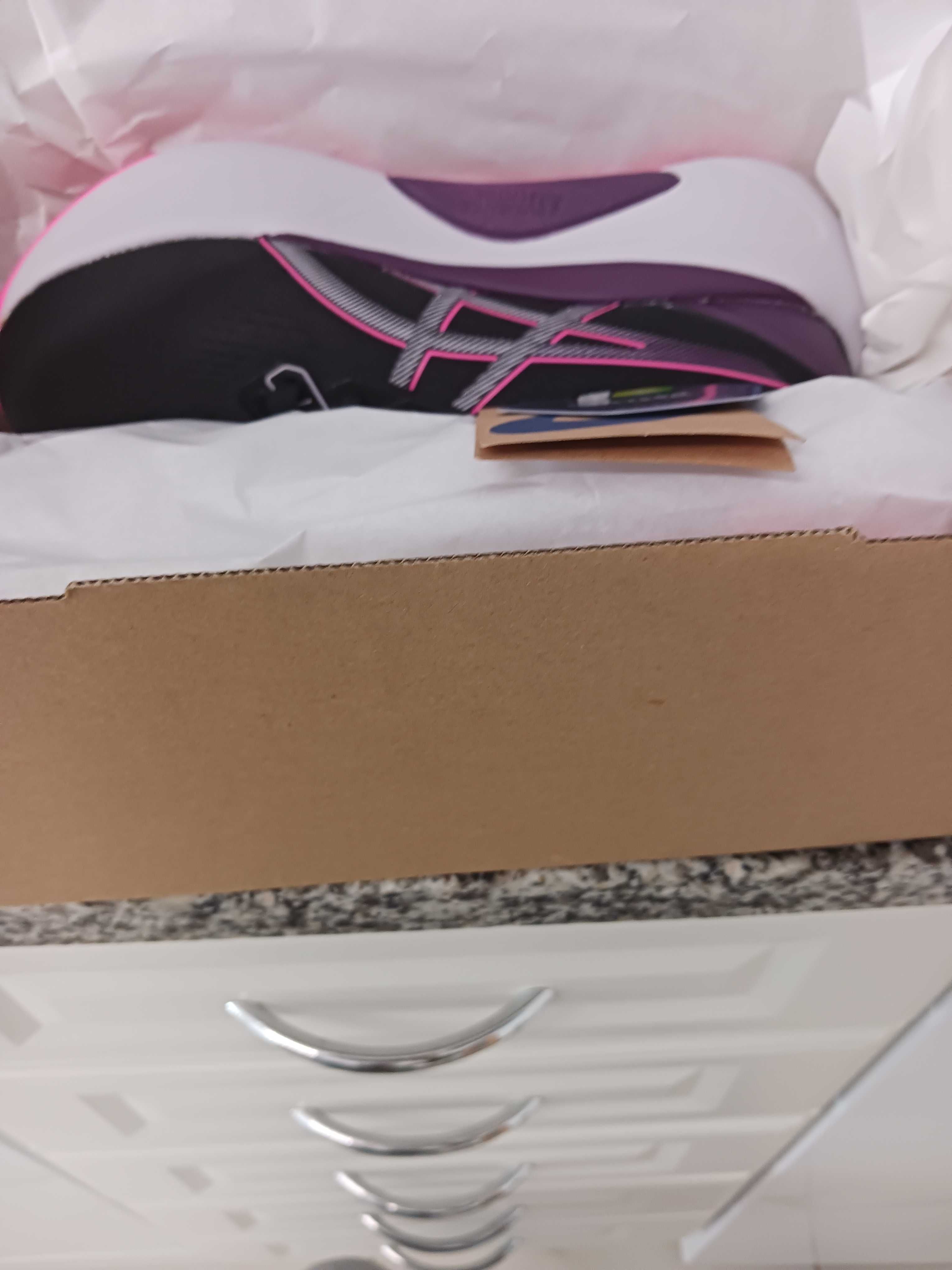ASICS Kayano 30
Sapatilhas Running Mulher NOVAS EM FOLHA