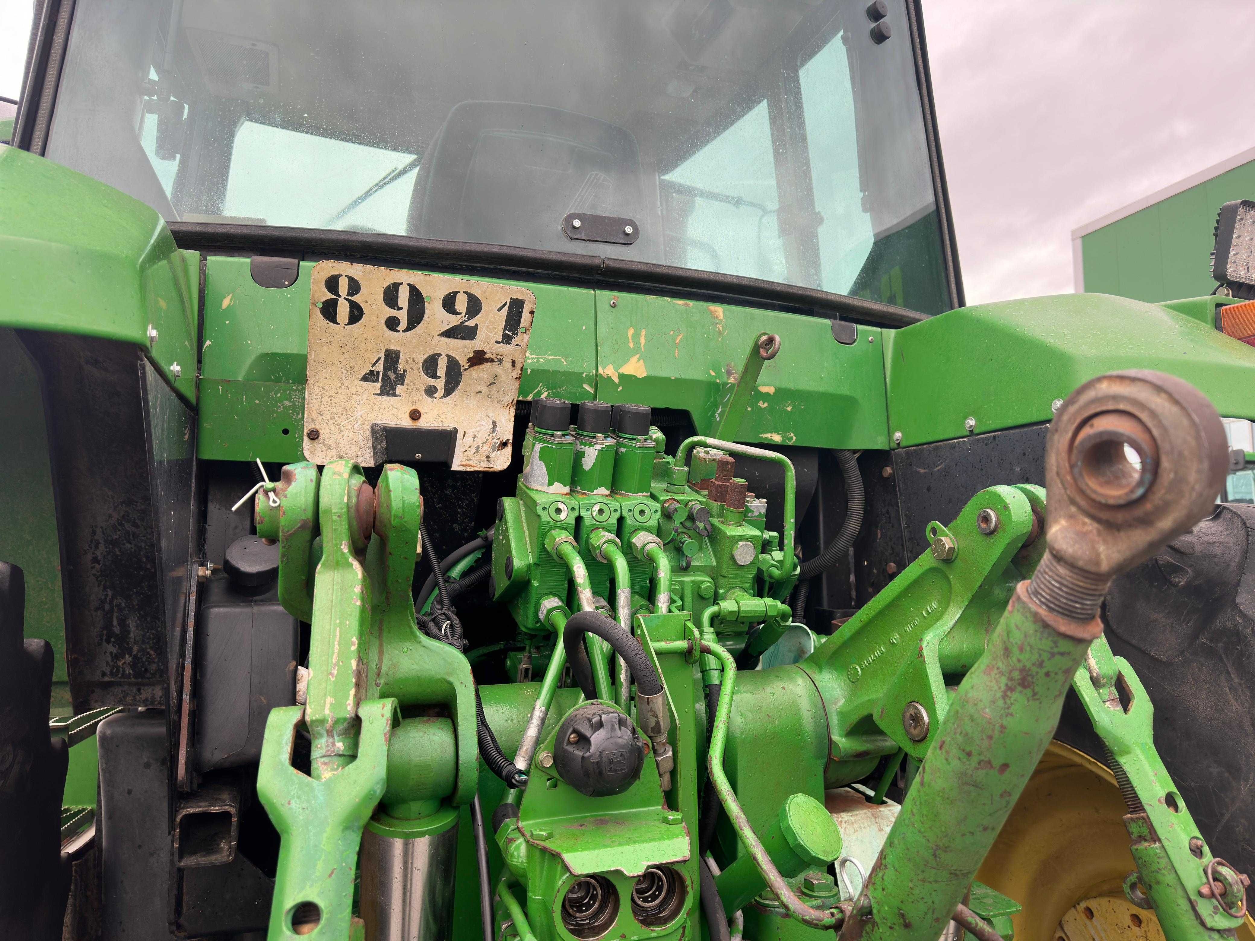 Трактор John Deere 7600 - 1995 рік