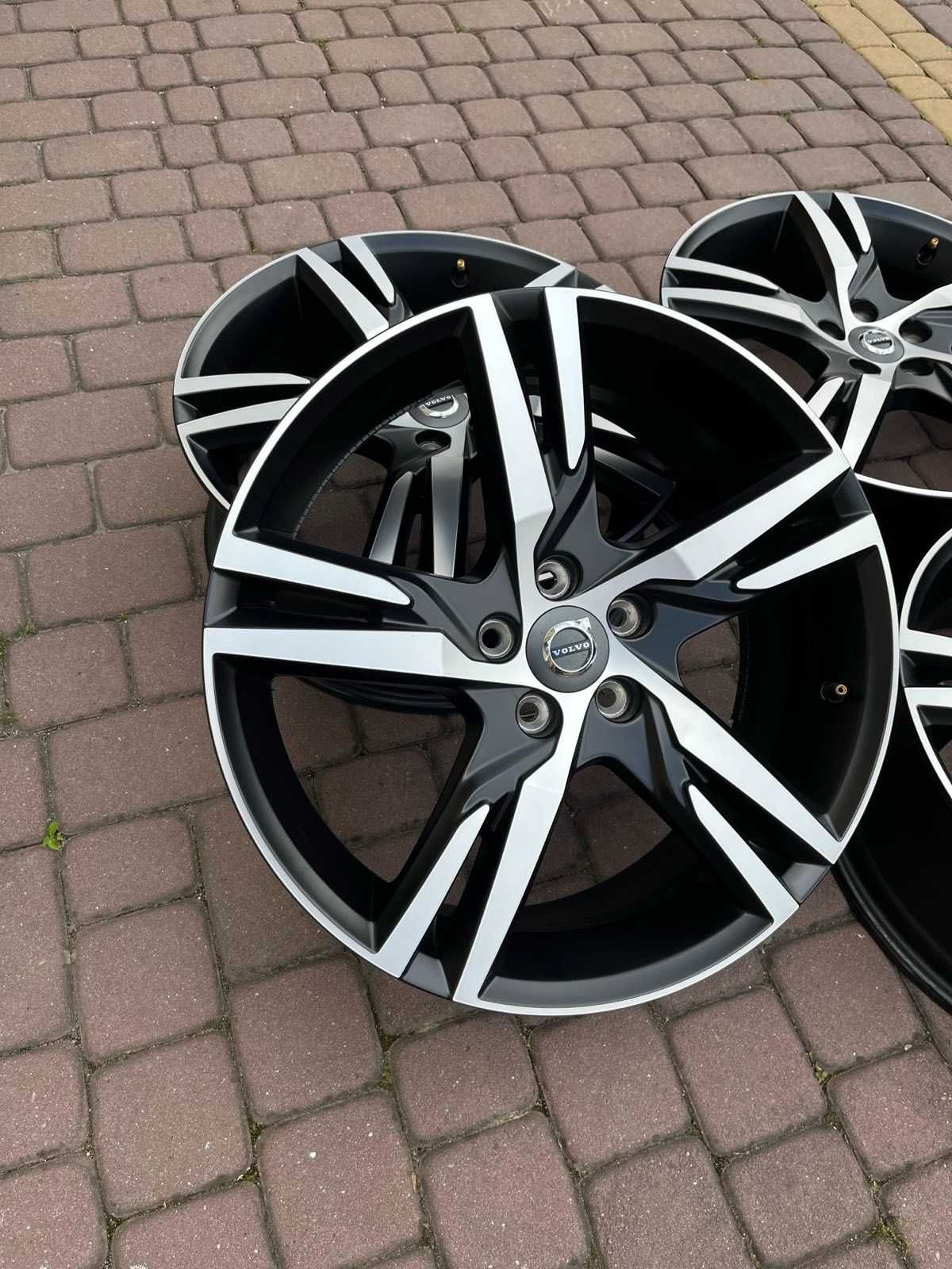 Oryginalne alufelgi Volvo 5x108 19 XC60 XC40 V90 V60 FV 23%