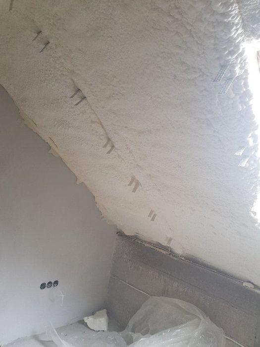 Ocieplanie pianką PUR, ocieplanie pianą PUR, piana PUR, pianka PUR