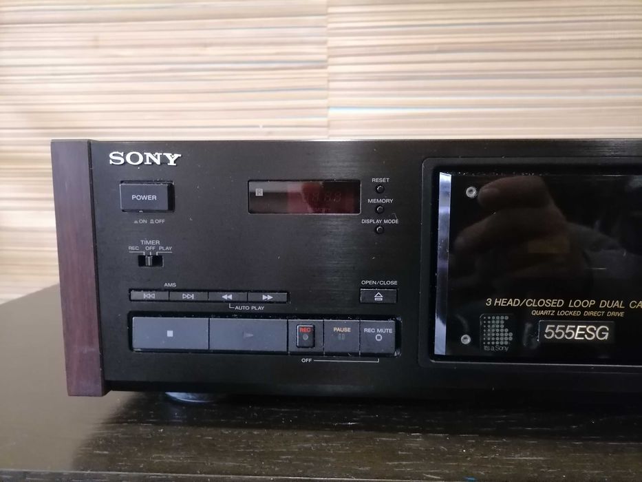 Sony tc-k555esg дека