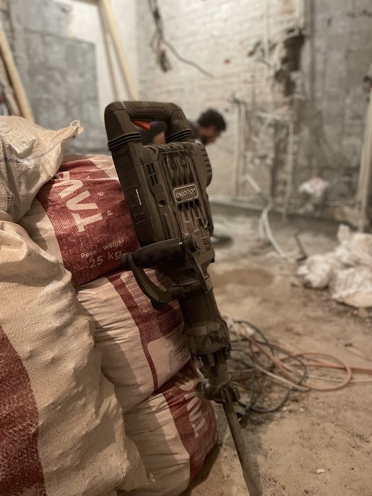 Демонтаж квартир / Демонтаж пола стен / Вывоз мусора / вывоз хлама