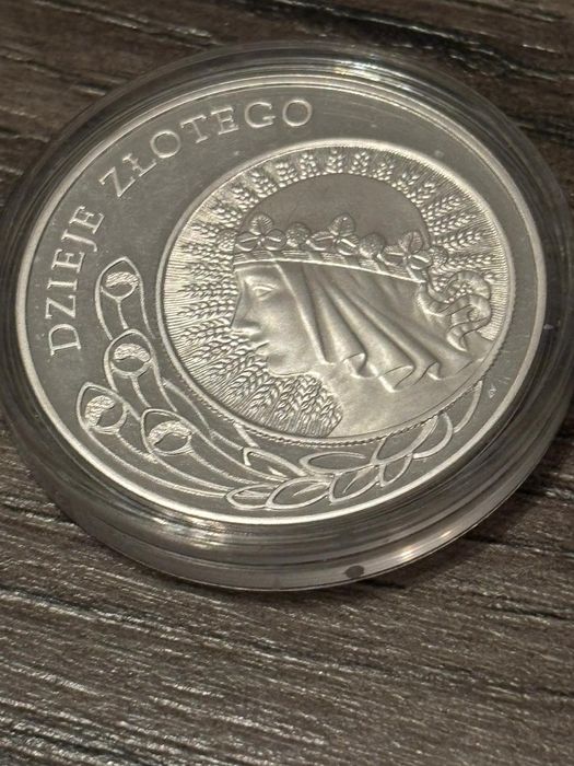 Srebrna moneta 10zł dzieje kobiety 2006
