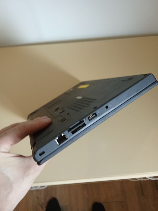 Lenovo Thinkpad x260/ i5-6gen/ ddr4 8gb/ ssd 240gb/ 12.5 HD